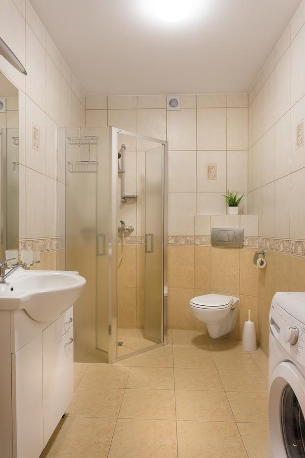 Olymp 114 I 120 Z Basenem, Sauna I Jacuzzi W Cenie Kolobrzeg Exterior photo